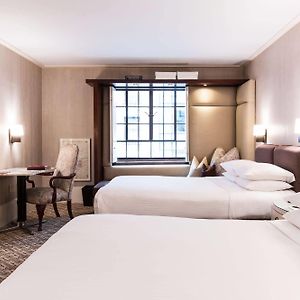 Luxe 2 Double Beds Room